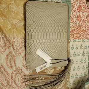 Dooney and bourke wallet